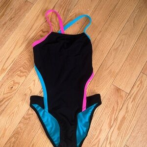 Speedo swimsuit NWOT